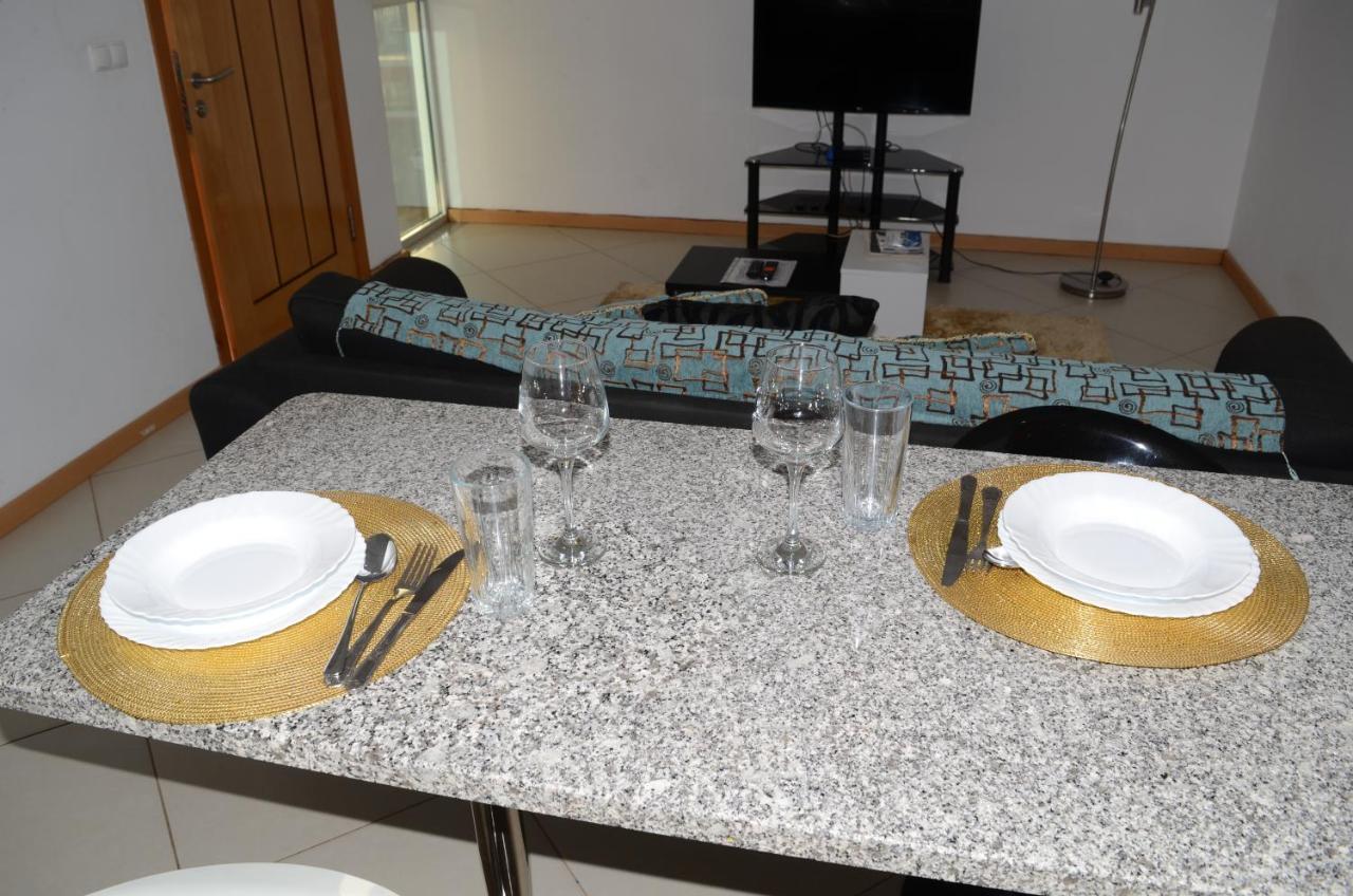 Apartamento Terra Branca Praia Exterior foto